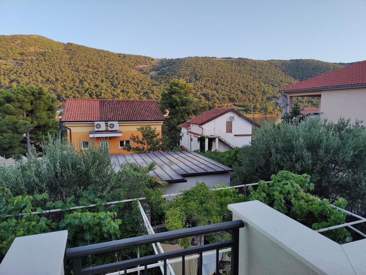 Apartmani Grebaštica Eksteriør billede