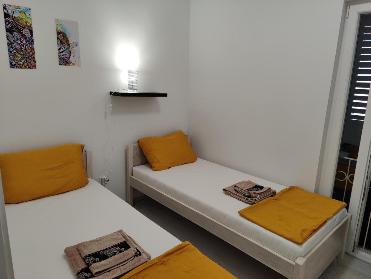 Apartmani Grebaštica Eksteriør billede