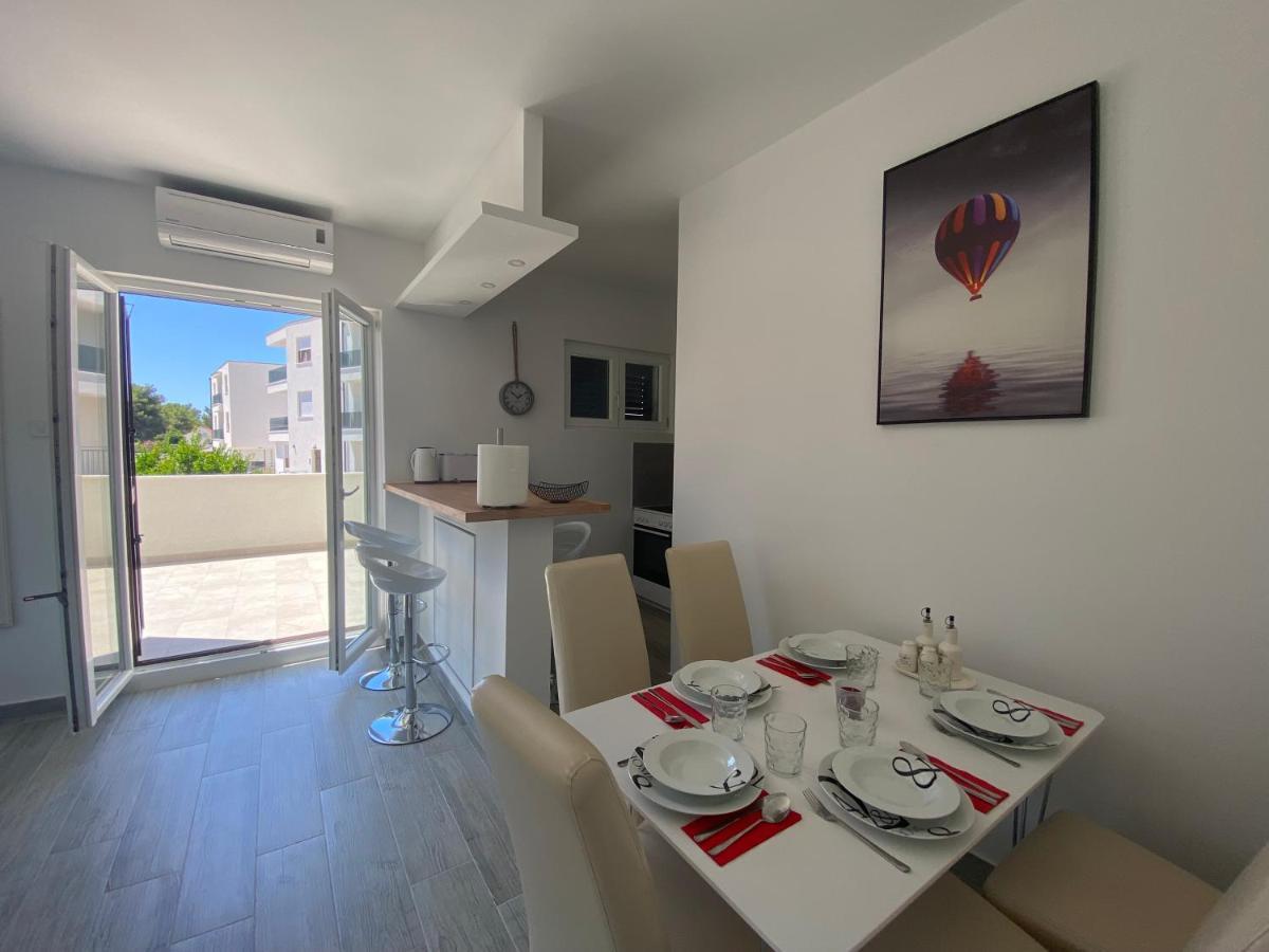 Apartmani Grebaštica Eksteriør billede