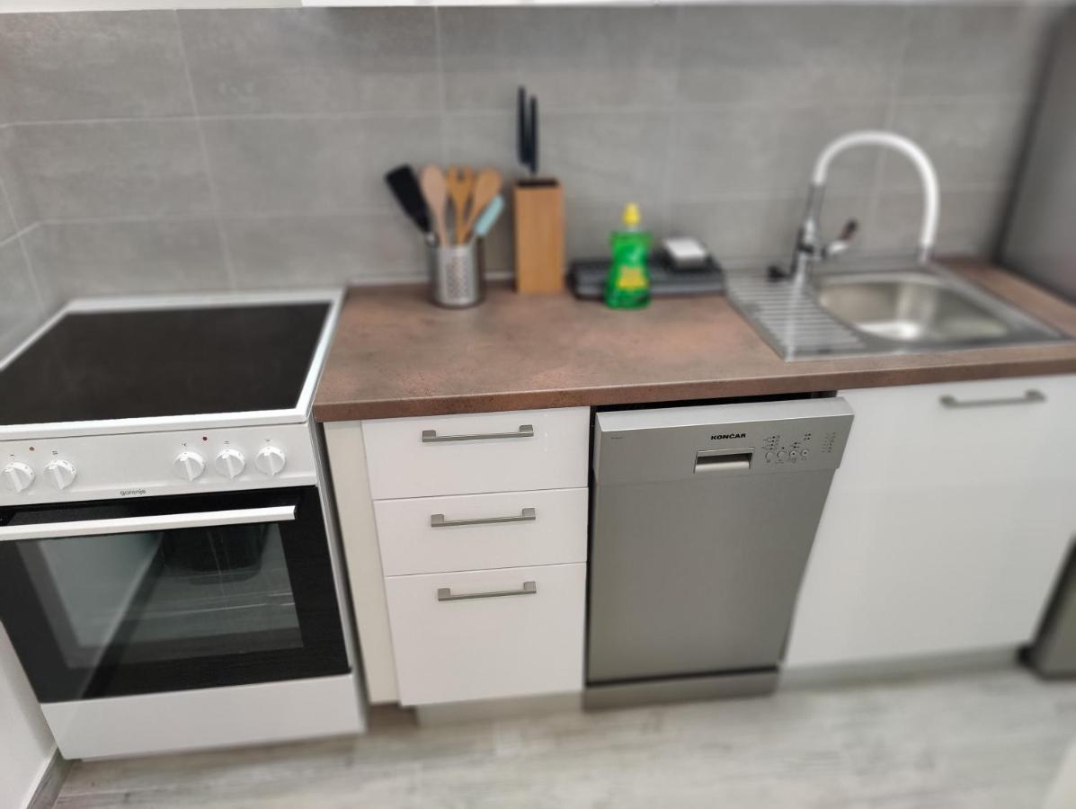 Apartmani Grebaštica Eksteriør billede